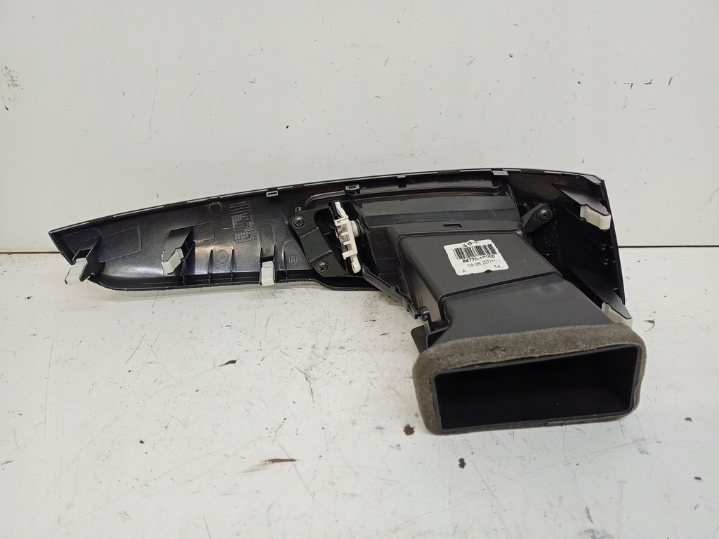 фото №6, Kia venga решётка обдув средняя левая правая 2009-