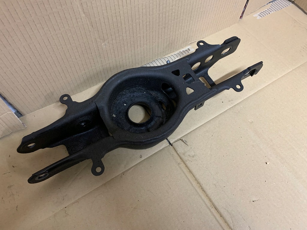 фото №1, Рычаг нижний левый задняя chevrolet camaro ss 6.2