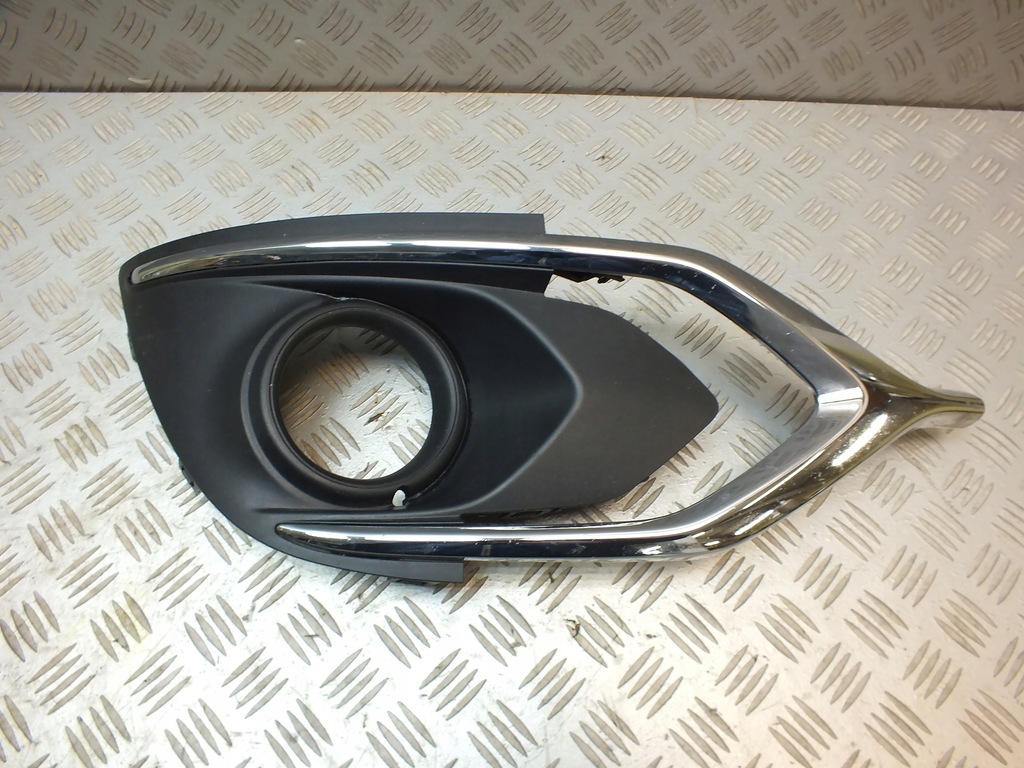 фото №1, Space star ii lift хром молдинг решётка бампера перед правая