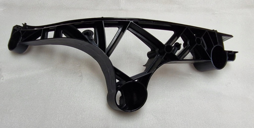 фото №1, Направляющая бампера задняя левый mercedes slk w172