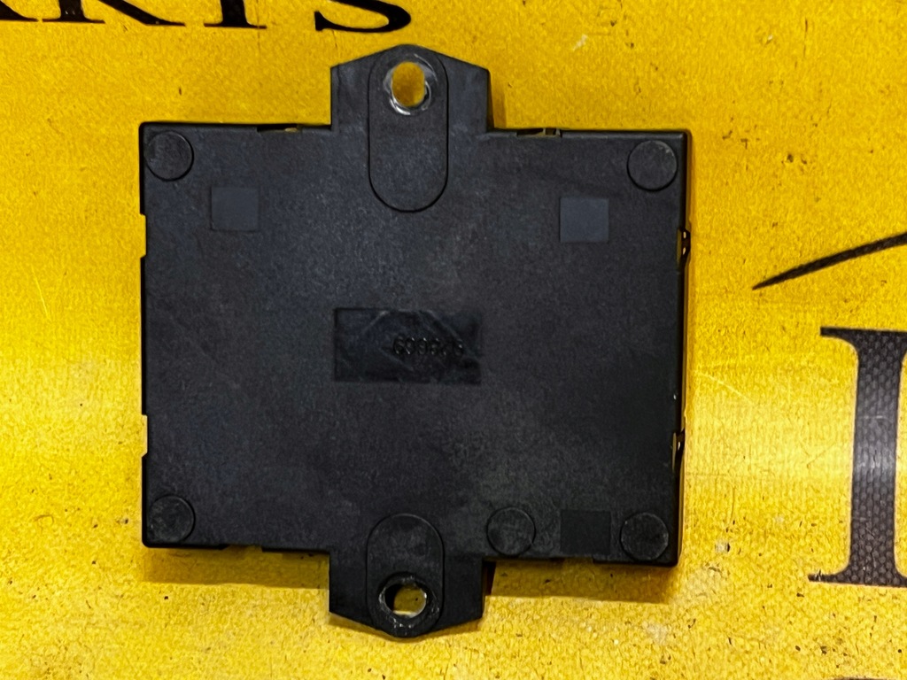 фото №3, Модуль блок керування кришки багажника задня range rover evoque l538 3 двері