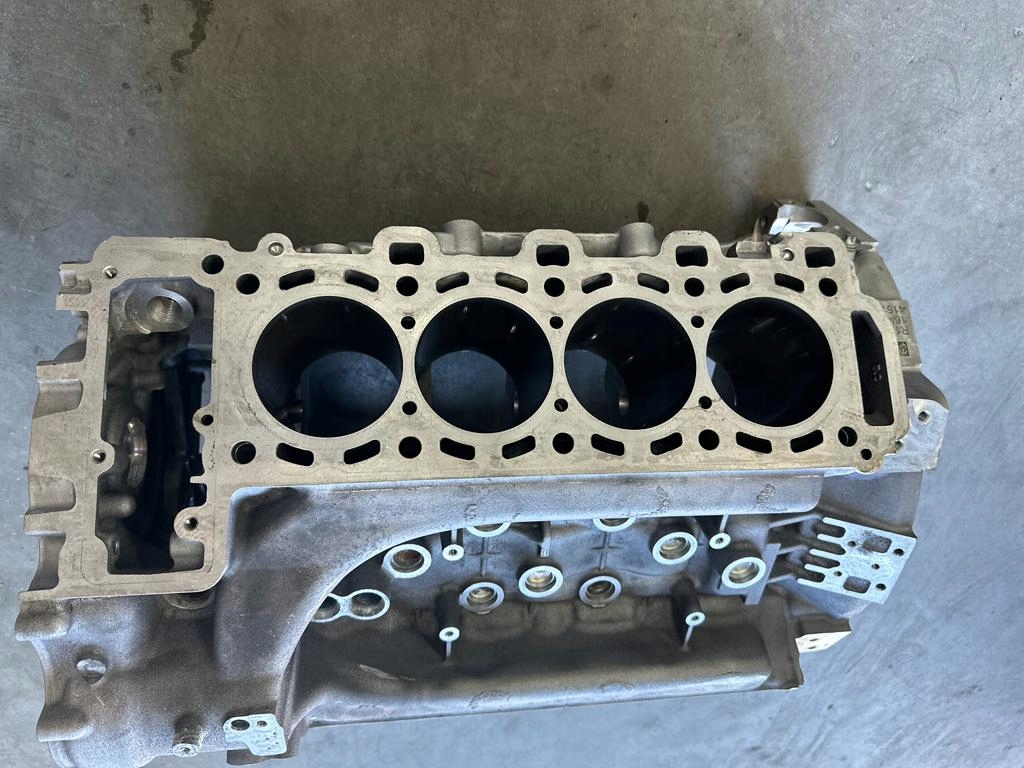 фото №7, Mercedes блок двигуна з wałem e 6.3 amg 4.0 biturbo 177980