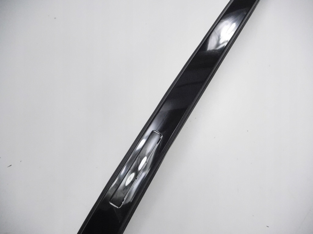 Молдинг дахова ліва mercedes-benz gle 350 a2926908500 Недорого