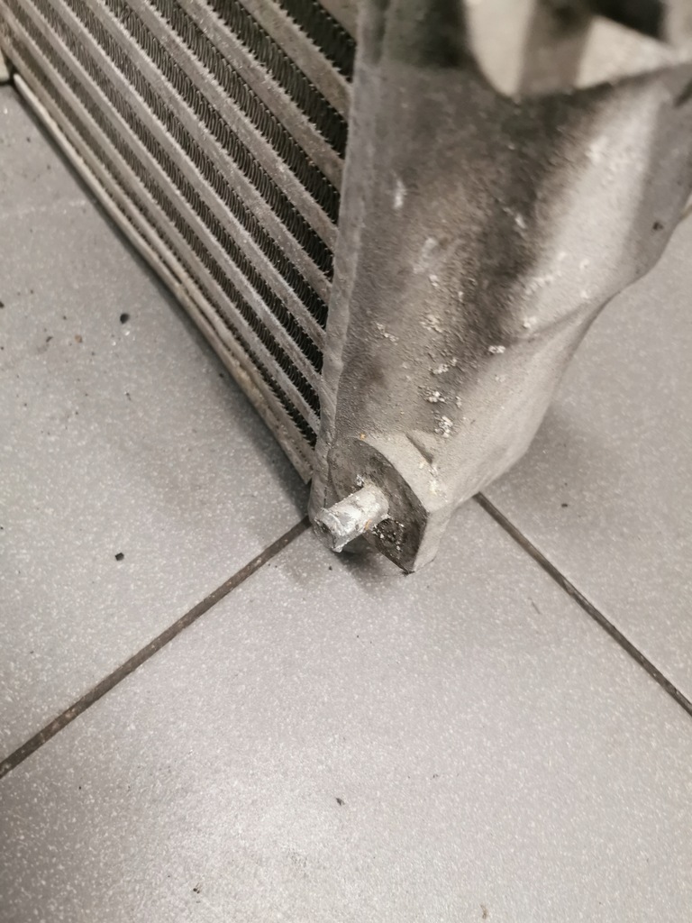 фото №8, Интеркулер левый audi a8 d3 3.0 tdi 4e0145805g