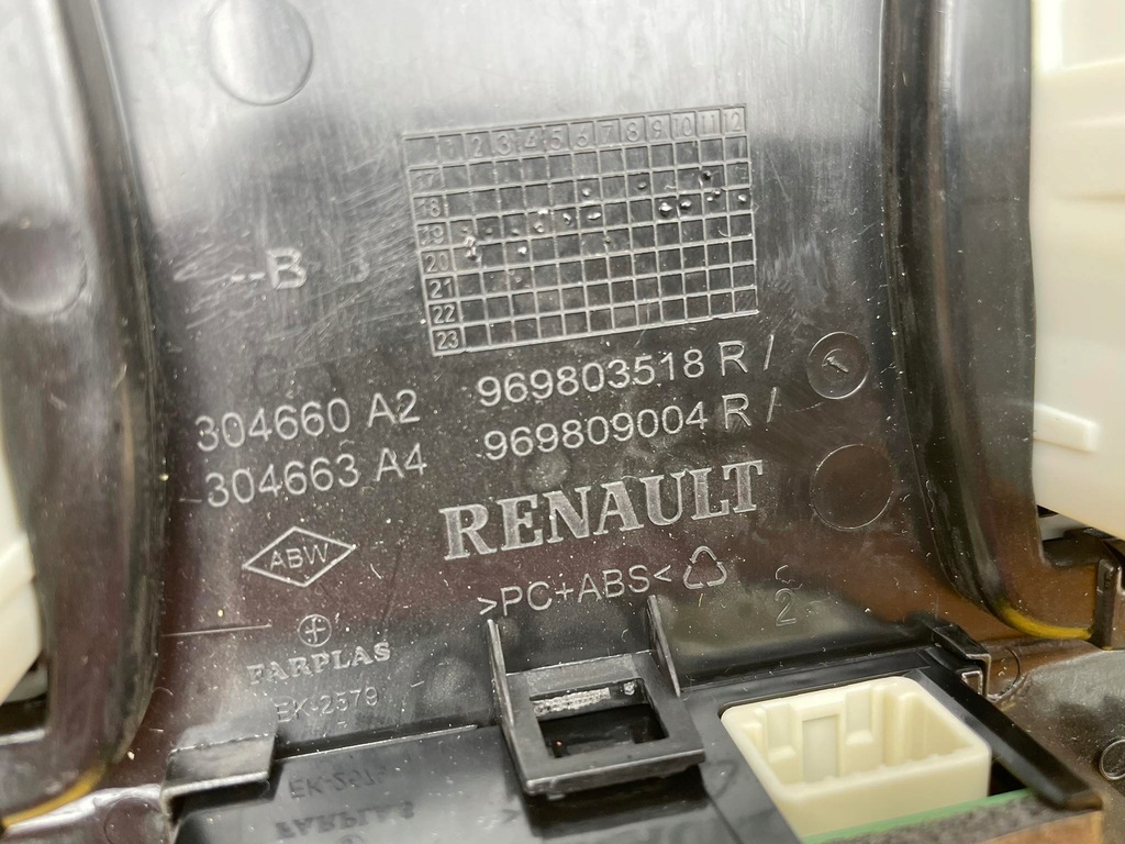 фото №5, Renault clio v лампа стельовий кабіни ideał