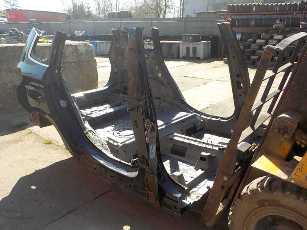 фото №3, Bmw 2 f46 четверть задняя задняя правая