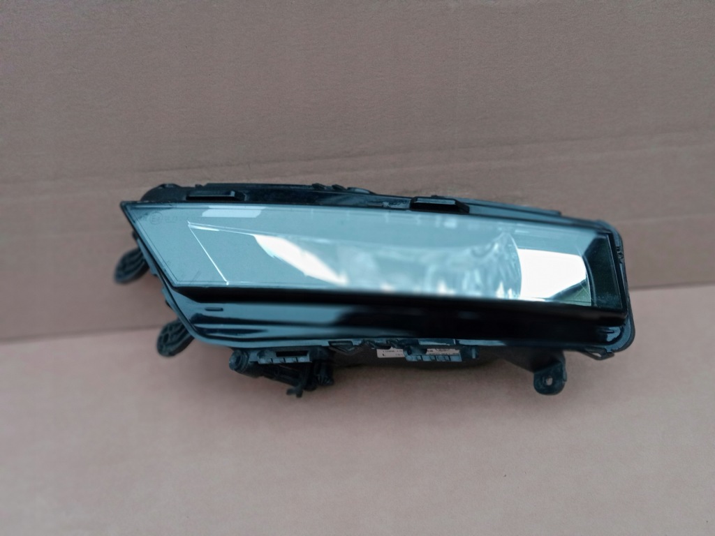 фото №1, Skoda octavia iii lift лівий протитуманна фара