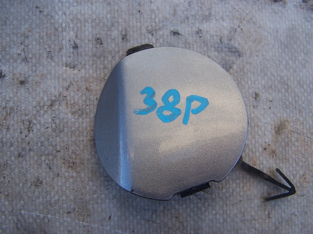 фото №1, Mazda 3 bl заглушка фаркоп буксировочный задняя hb 09-