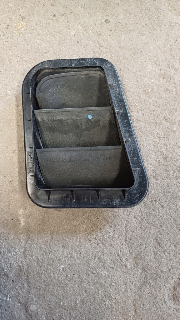 фото №1, Hyundai i20 ii 14-20 решітка вентиляційна ліва 97510-17000