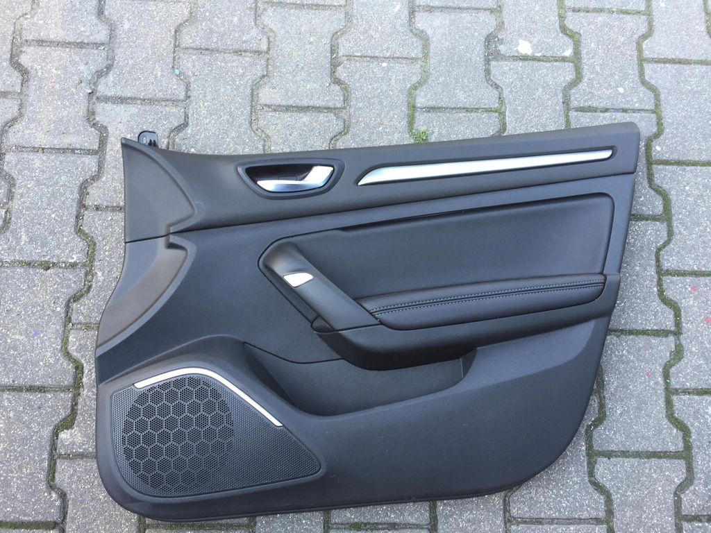 фото №1, Renault megane iv 14- обшивка двері правий перед