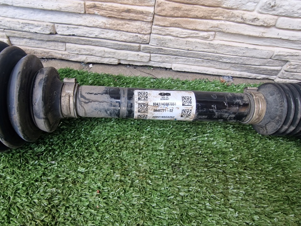 фото №1, Приводной вал bmw 7 g11 g12 9846771