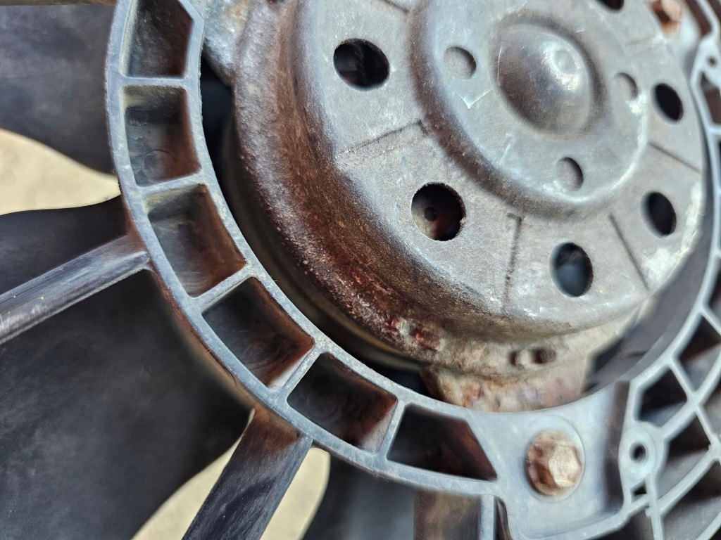 Renault clio 2 вентилятор радіатора 7700836310 Зі Шроту