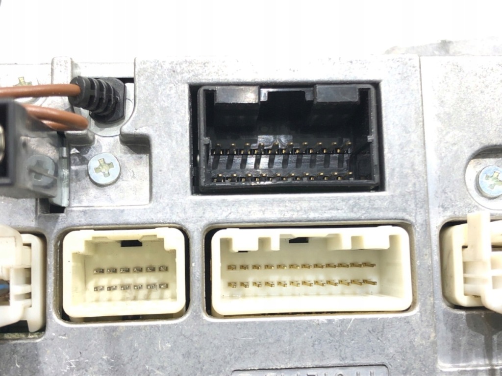 фото №3, Радіо subaru legacy v тюнер