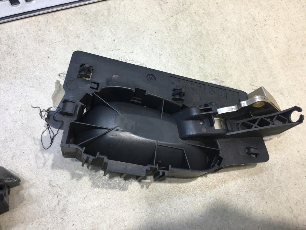 фото №9, Ручка внутрішня 307 sw 9643604577 9643604477