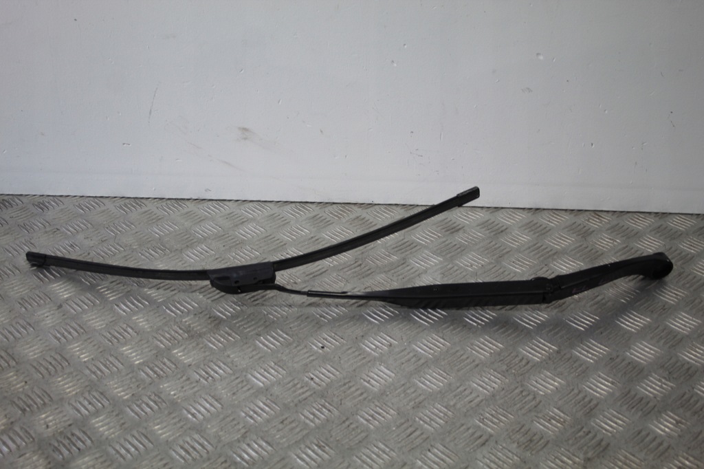 фото №1, Дворник рычаг левая jeep cherokee kl