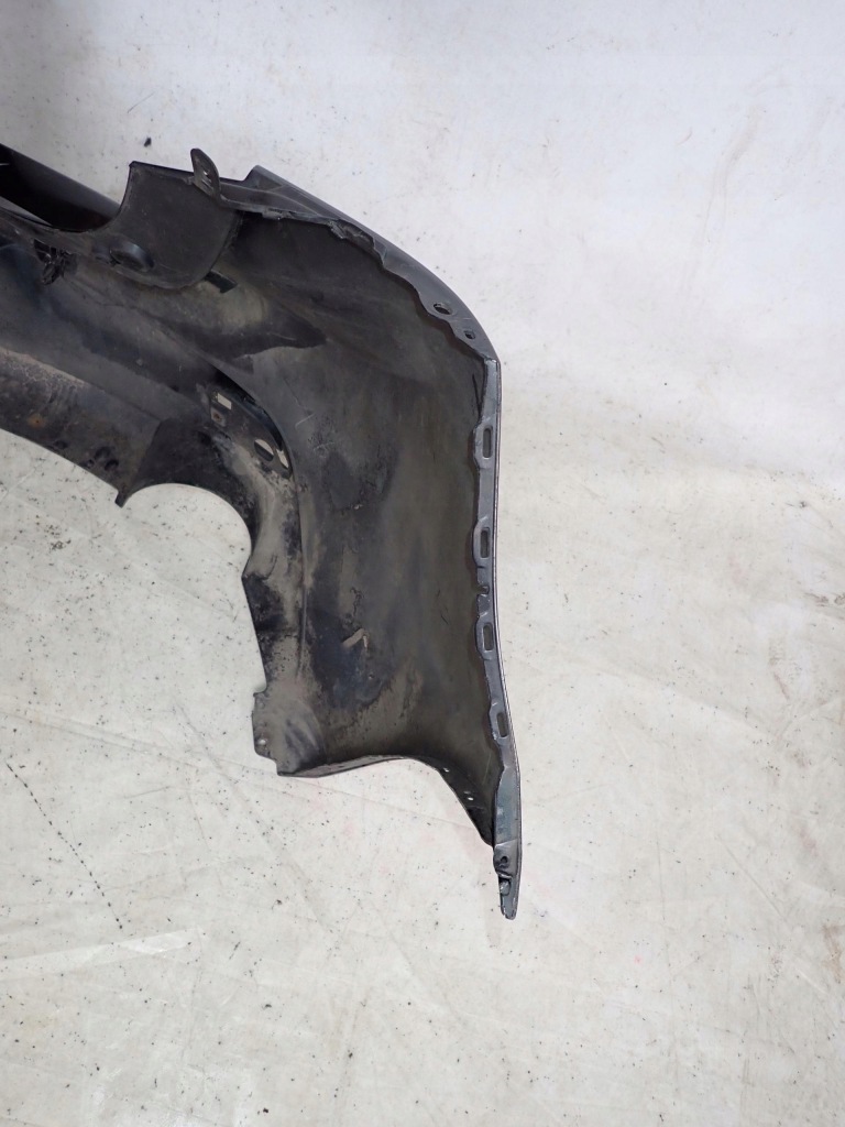 Mazda 3 ii hb 08-11 бампер задняя задний bcw8-50221 Оригинал