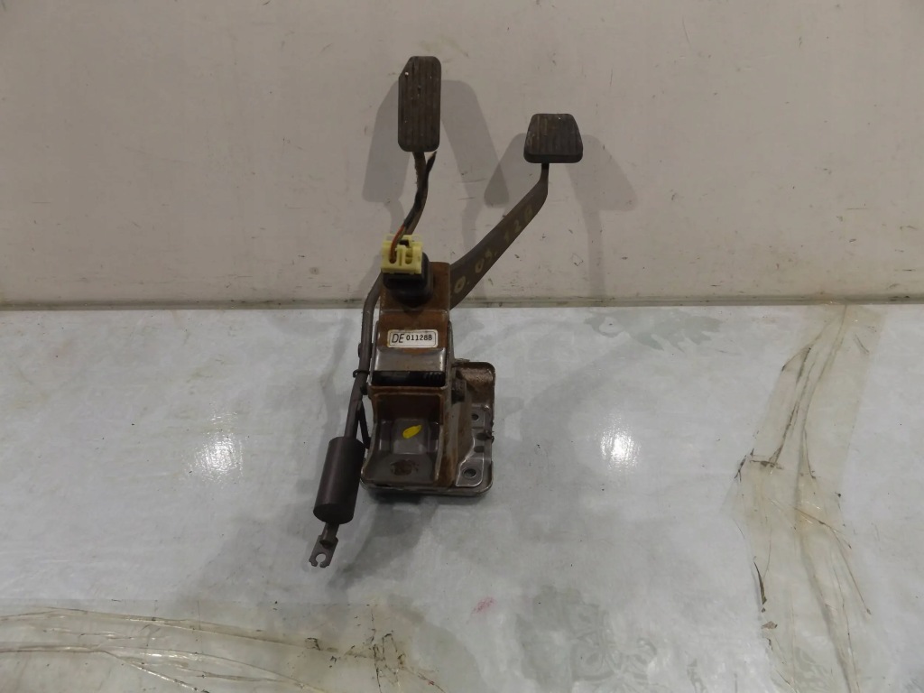 фото №2, Aveo t250 педаль тормоза газа