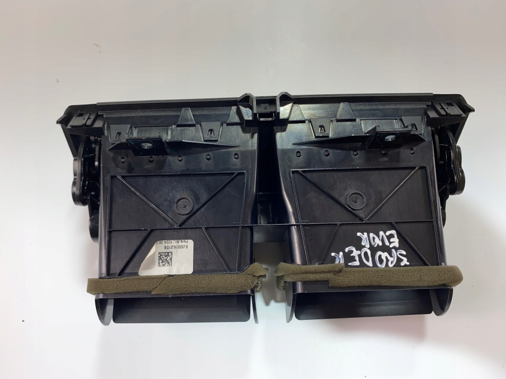 фото №6, Land rover range rover evoque l538 2013 форсунки / решётки среднего обдув d