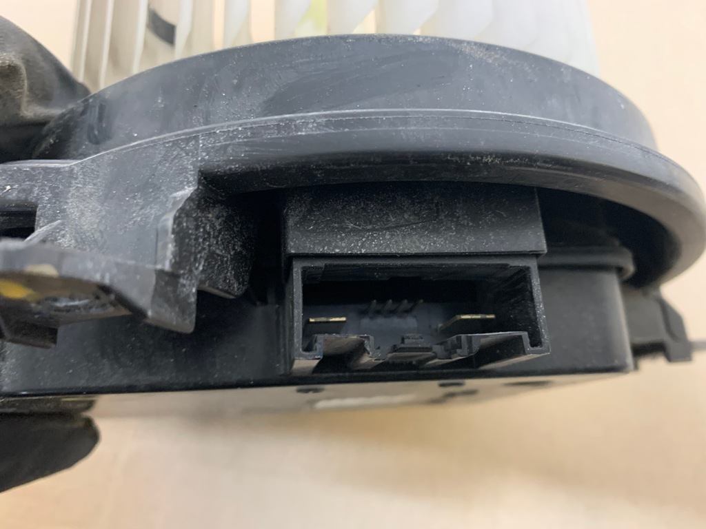 фото №13, Ford mustang mach-e 21r 75.7 kwh вентилятор воздуходувка оригинал