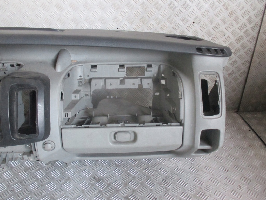 фото №6, Панель приладів консоль renault trafic ii lift 06-14r