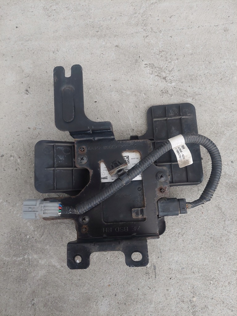 фото №3, Hyundai ioniq 16- радар ассистент правый задняя 95821g2000