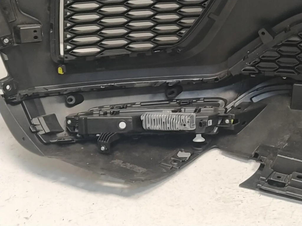 фото №12, Jaguar e-pace x540 r dynamic бампер перед радар решітка радіатора протитуманні фари значок