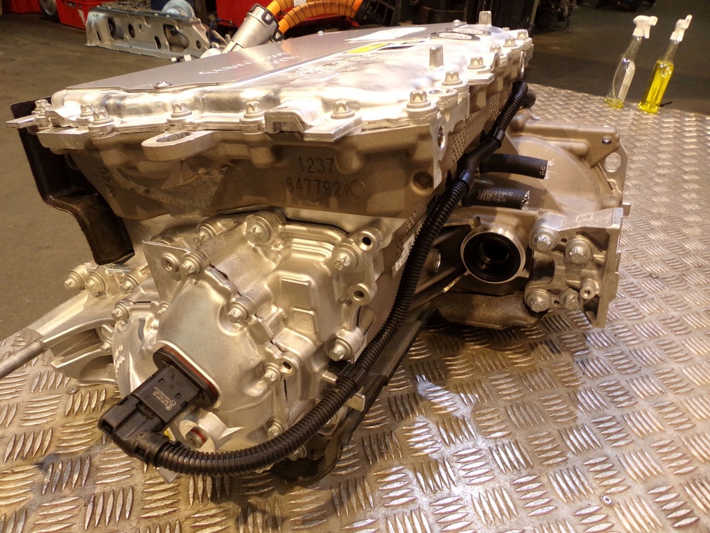 фото №9, Bmw 2 u06 x1 u11 двигатель электрический задняя 170mr 5a770a9 5a4a7d6 4km