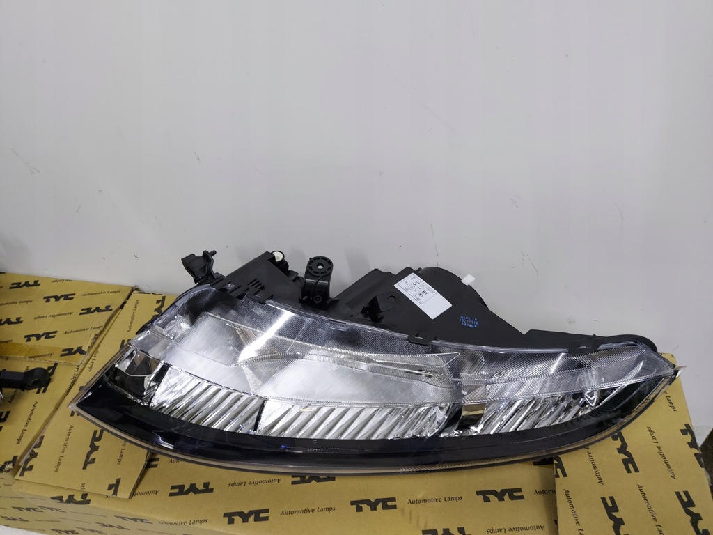 фото №5, Лампа honda civic ufo viii 06-11