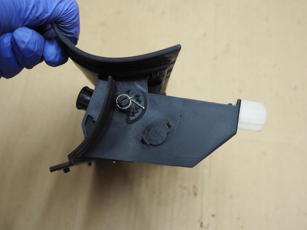 фото №9, Пепельница skoda superb i 3u1857962