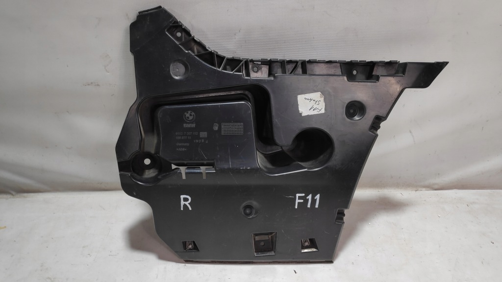 Купити Bmw f11 кронштейн напрямна бампера задня правий