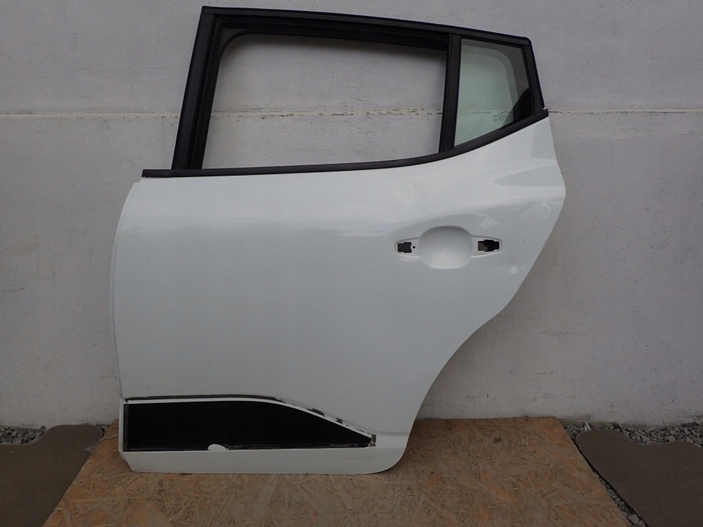 фото №1, Дверь левая задние левый задняя dacia sandero 3 iii 21-