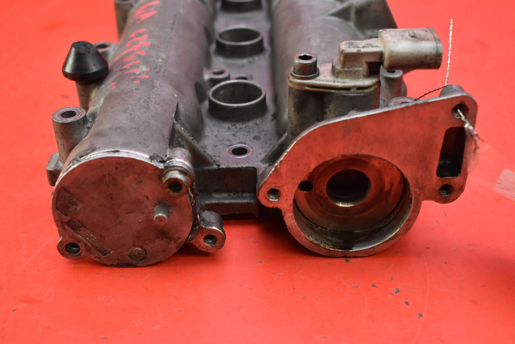 фото №6, Крышка клапанов корпус валы 03c103475jk vw golf 5 v 1.4 fsi 90 km 03-09