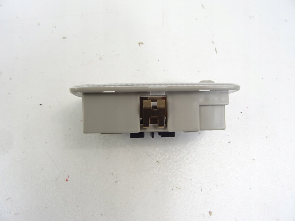 фото №4, X-trail iv t33 1.5 vc-t освітлення салону лампа