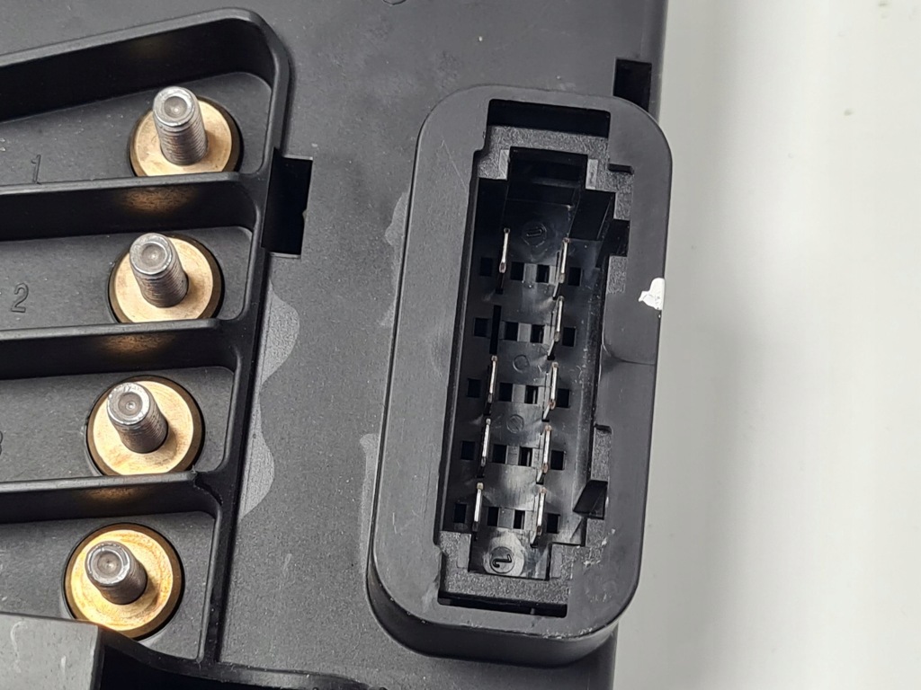 2015 bentley flying spur коробка предохранителей 3y0915463c Киев