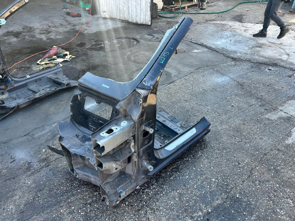 фото №1, Mercedes w213 блок двигуна a поріг лівий 197