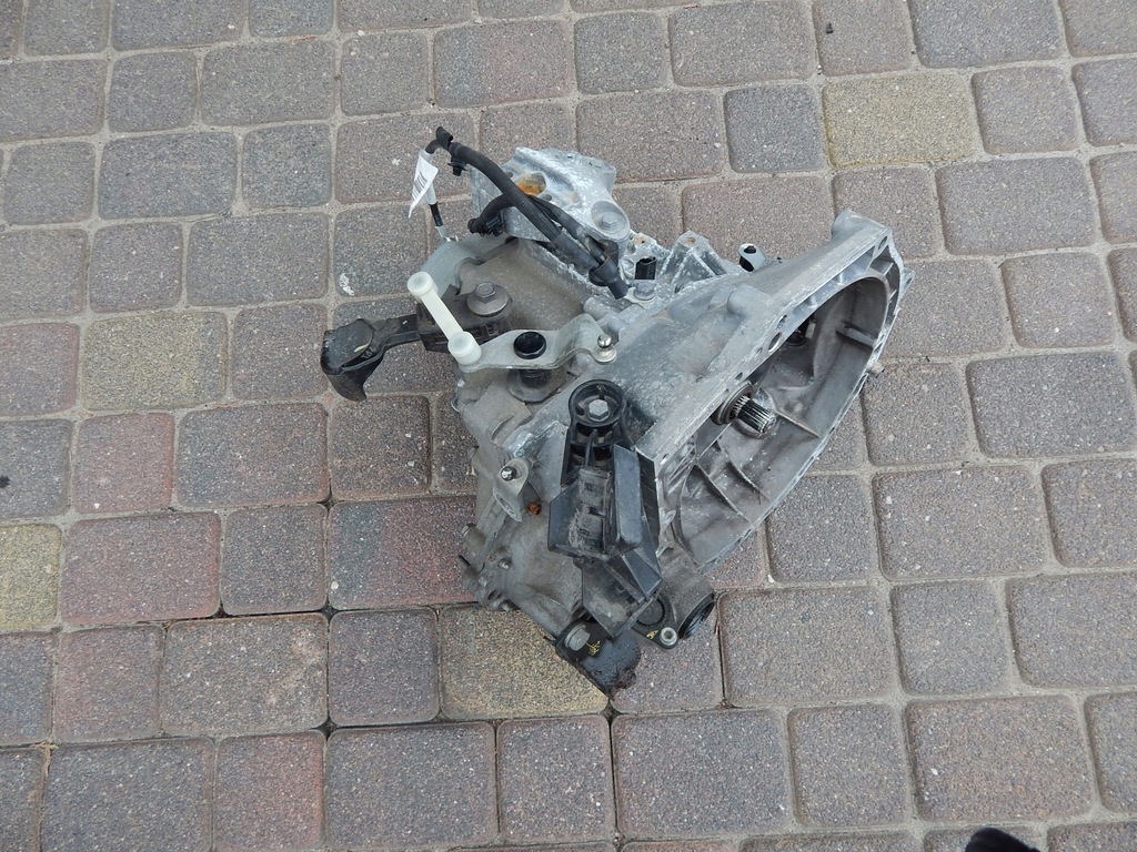 фото №1, Коробка передач передач citroen c3 ii 1,2 vti 20a701