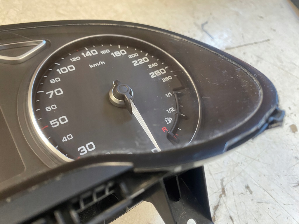 фото №7, Audi a3 8v счетчик приборы 8v0920872j