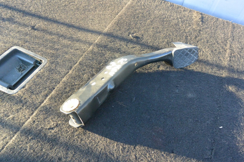 фото №1, Педаль тормоза механическая коробка передач vw scirocco iii golf v