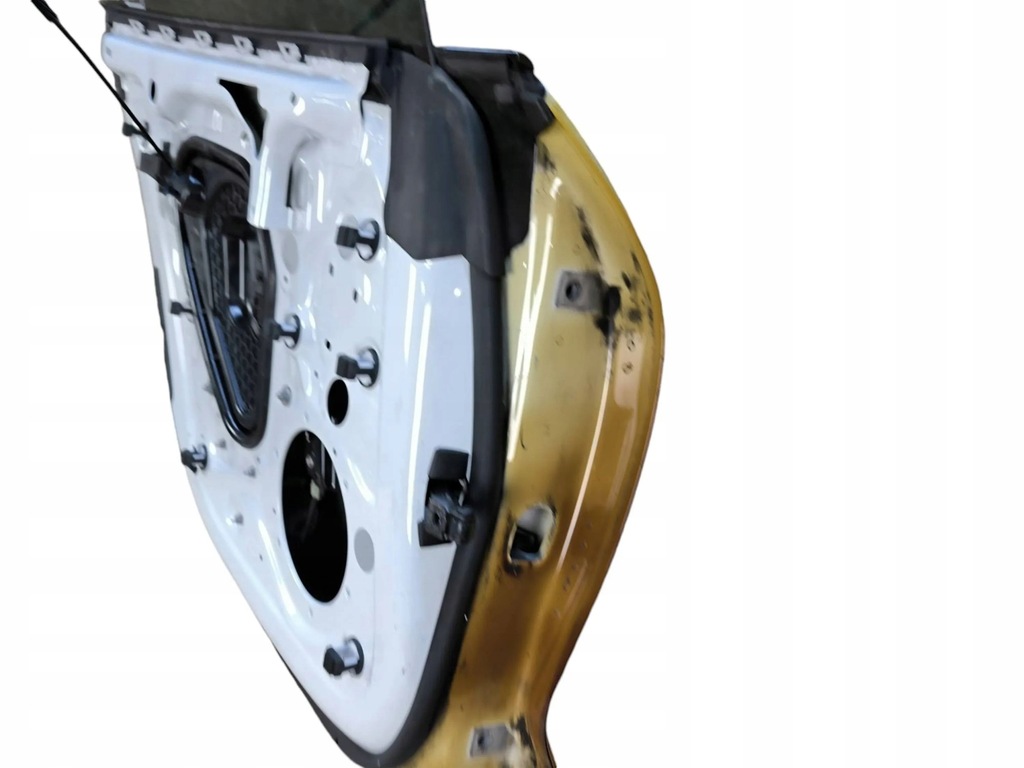 фото №11, Porsche taycan 9j1 2021 левая сторона дверь