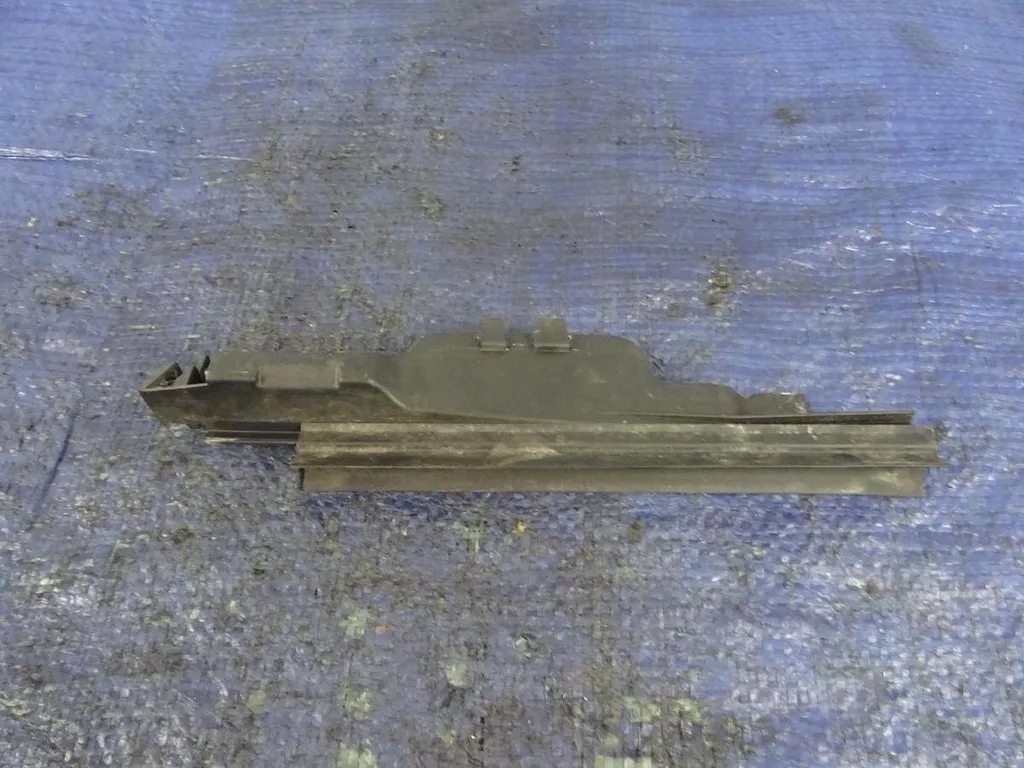 фото №1, Прокладка скло ліва задня mercedes slk r171