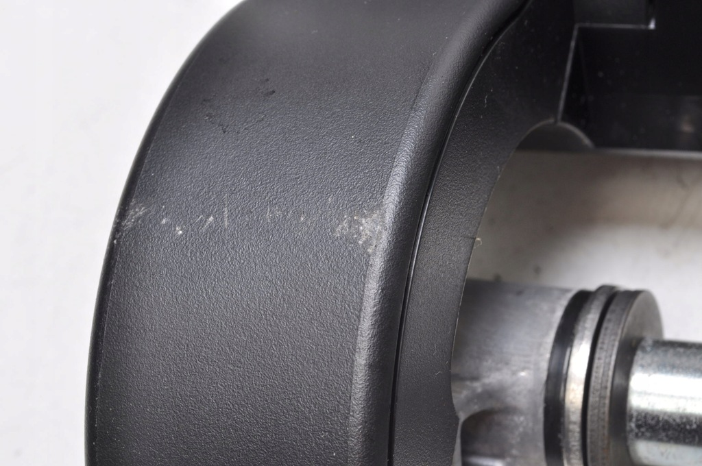 фото №12, Land rover range rover velar l560 подлокотник j8a2-k14181