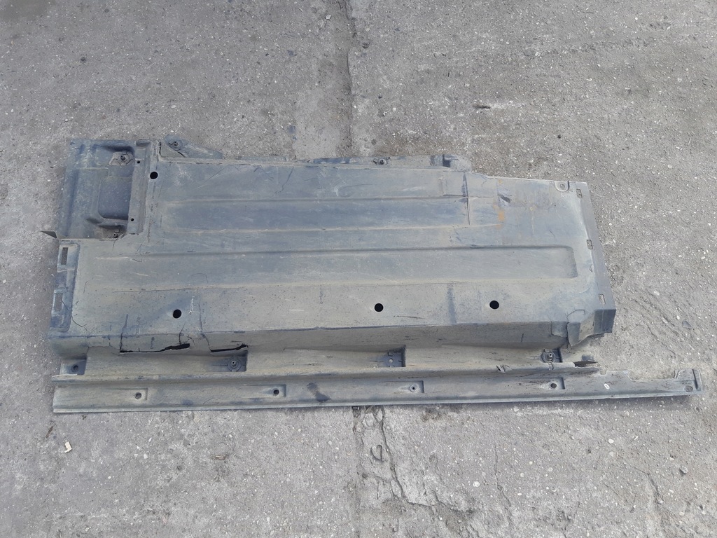 фото №8, Audi q5 8r захист плита підлога підвіска ліва 8r0825207c