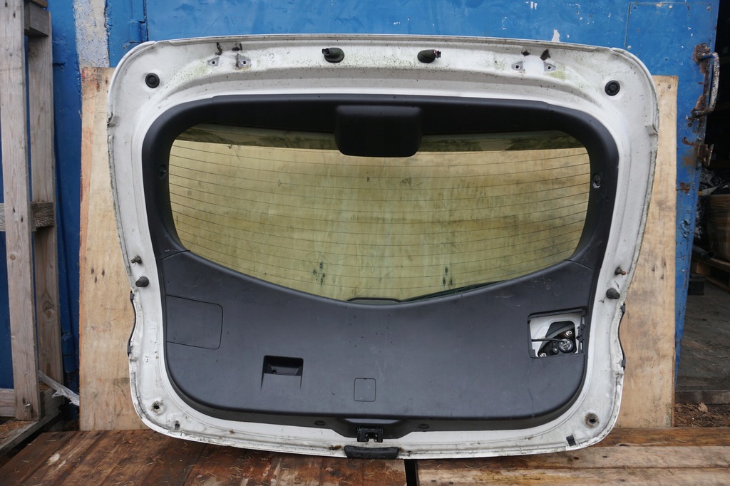 фото №12, Mazda 3 bl крышка багажника багажник 34k стекло белый nr.48