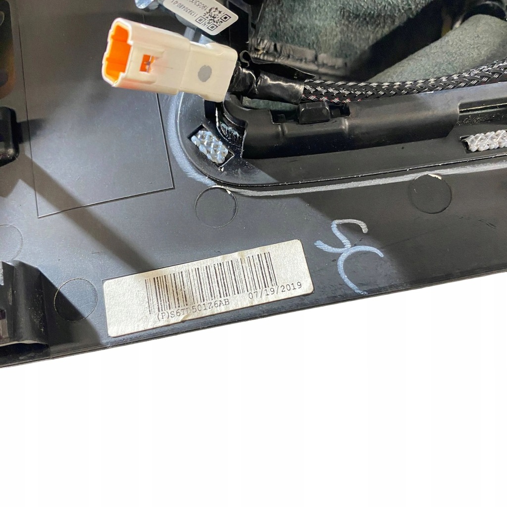 фото №12, Dodge charger 2019 рычаг переключения передач