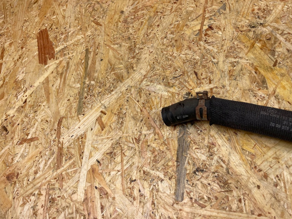 фото №8, Пабтрубок  труба шланг воды mercedes w177 w247 w118 a2478306800