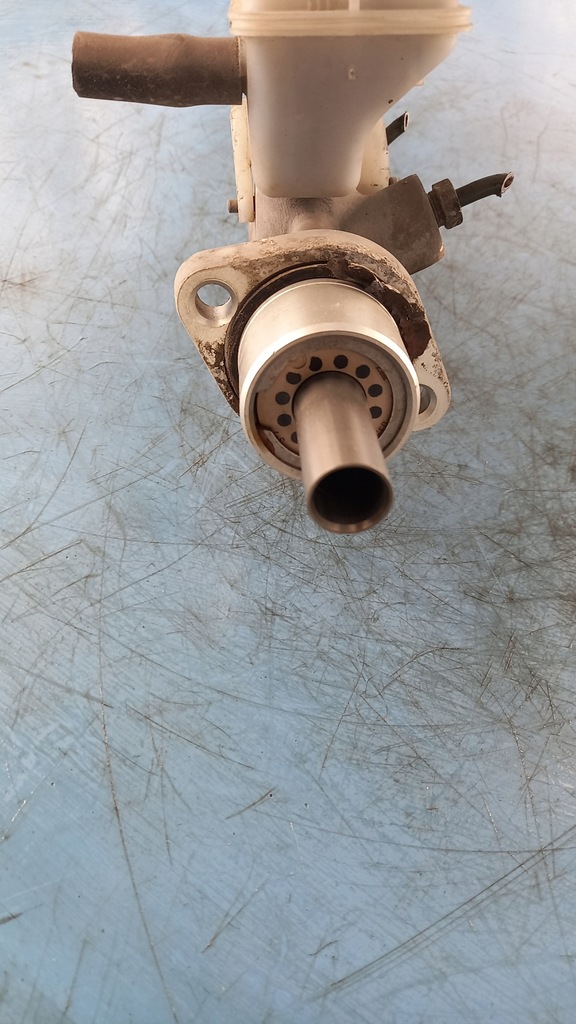 фото №4, Насос гальмівна nissan note 1.4b 06r