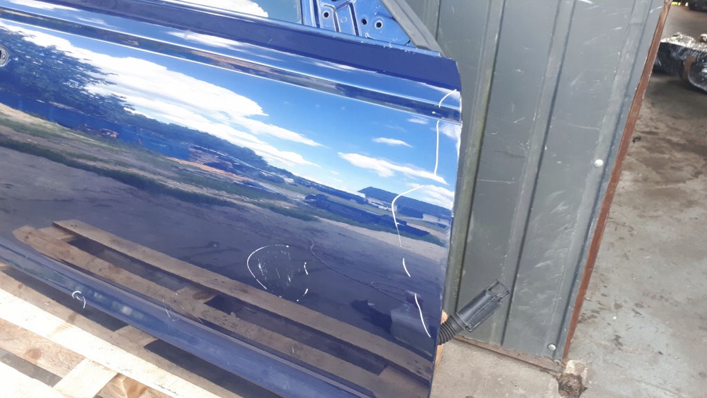 фото №4, S6 c7 4g a6 дверь правое правый перед передние lx5p