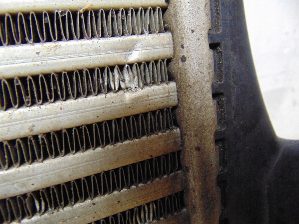 фото №6, Радиатор интеркулер audi q7 4m0145803aa