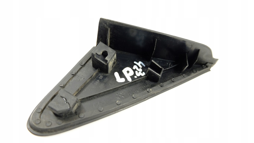 фото №7, Chevrolet cruze треугольник заглушка крыла левая 95486483