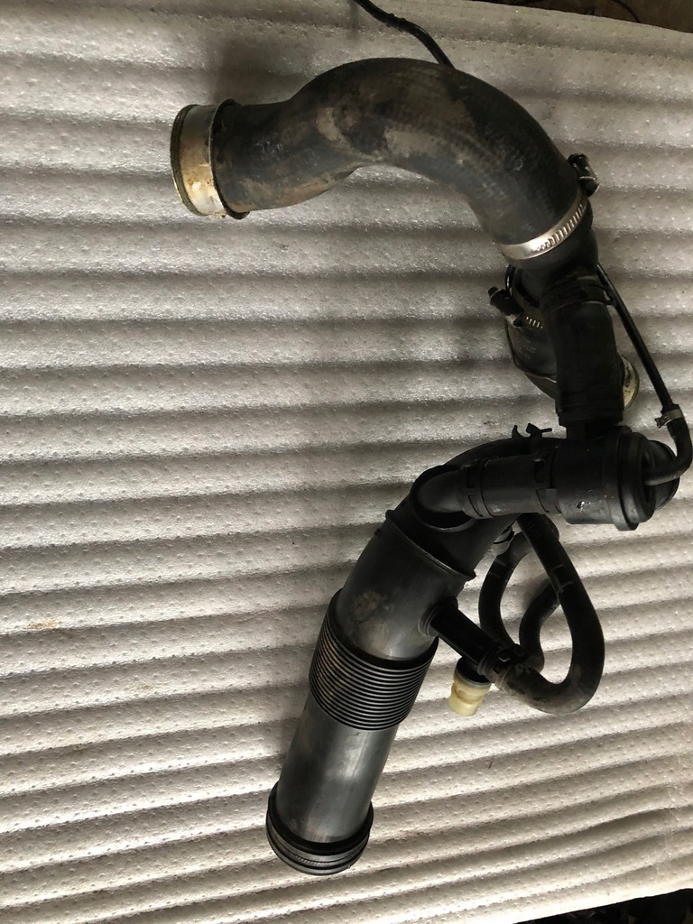 фото №1, Porsche cayenne труба повітрозабірник 7p5145709